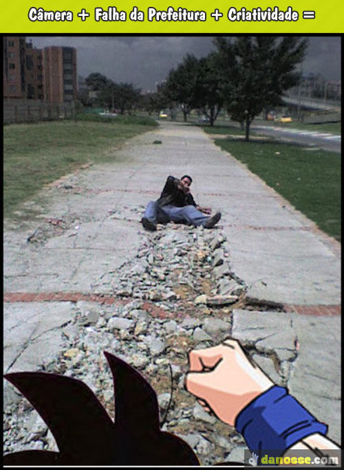 Maldito Kakaroto! Mal consigo ver seus movimentos!!! Maldito Kakaroto! Mal consigo ver seus movimentos!!!